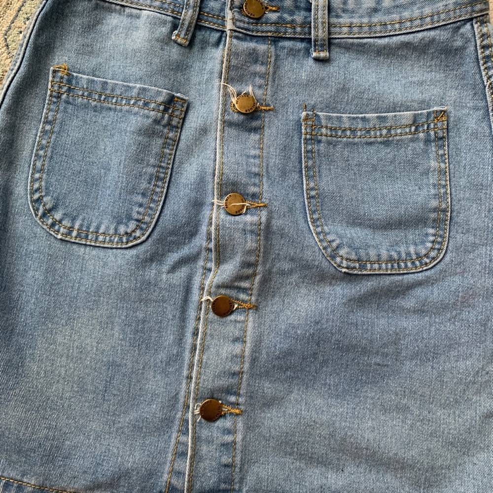 Jean mini skirt - Picture 2 of 4